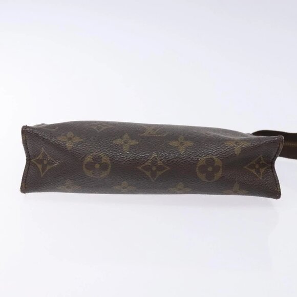 LOUIS VUITTON Monogram Poche Toilette 19 Pouch - Picture 6 of 15